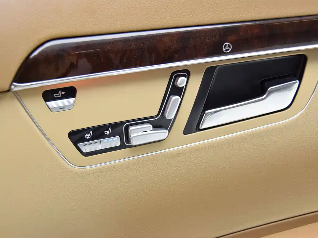 Mercedes-Benz S-Class — миниатюра 18