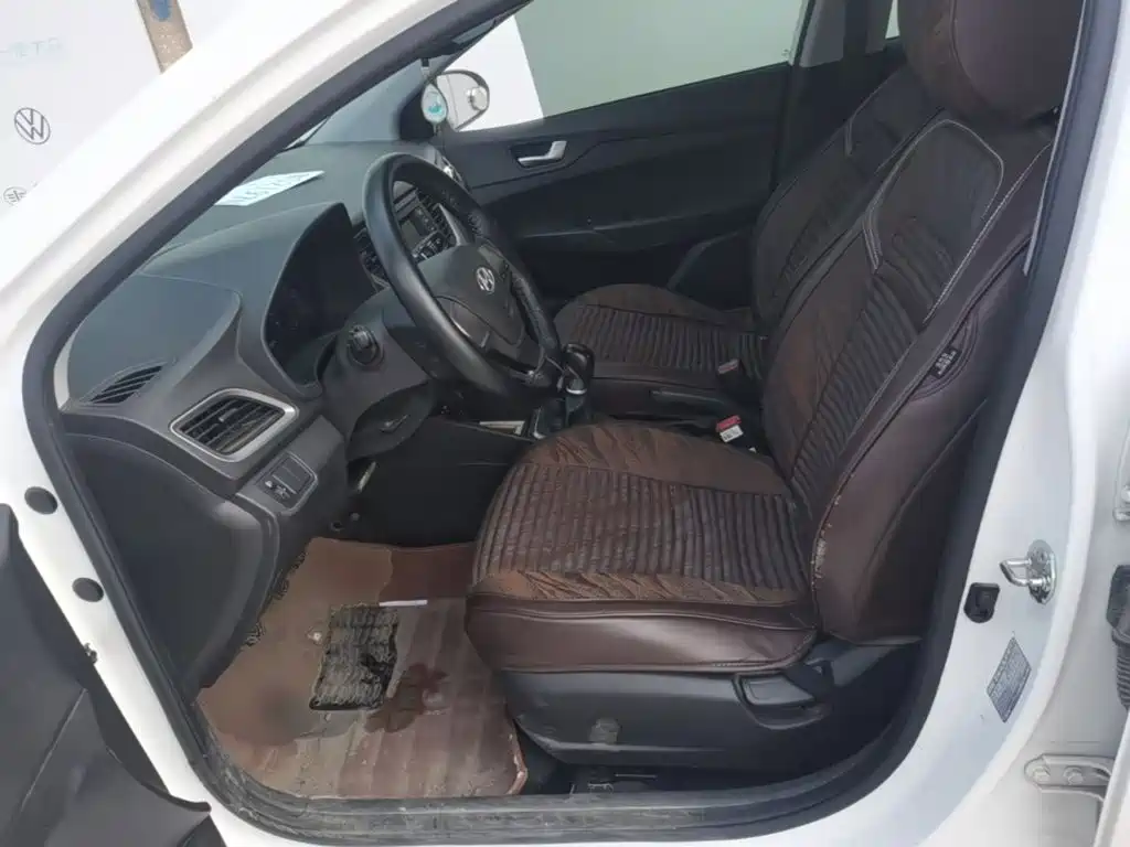Hyundai Verna — миниатюра 15