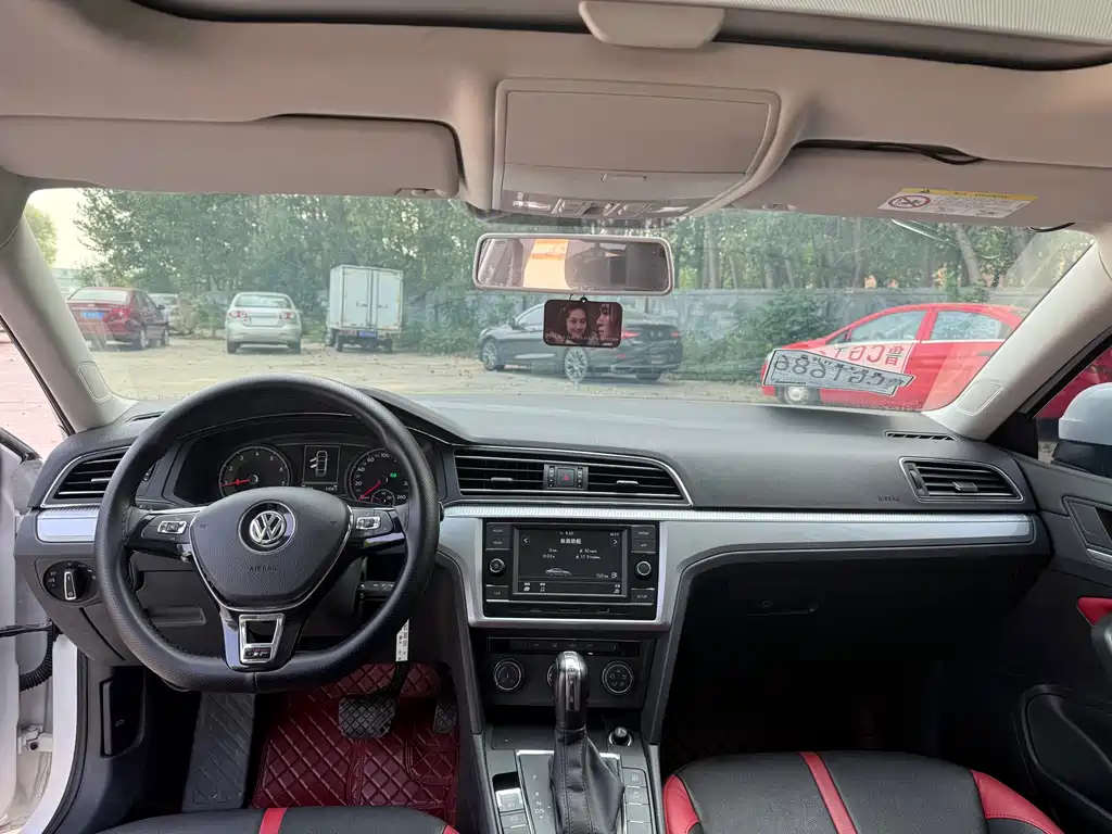 Volkswagen Lamando — миниатюра 11