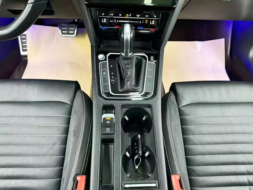 Volkswagen Magotan — миниатюра 17