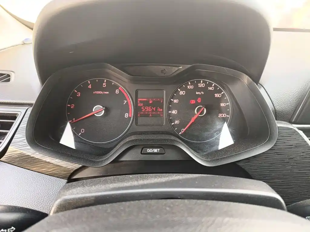 Baojun 310 — миниатюра 12