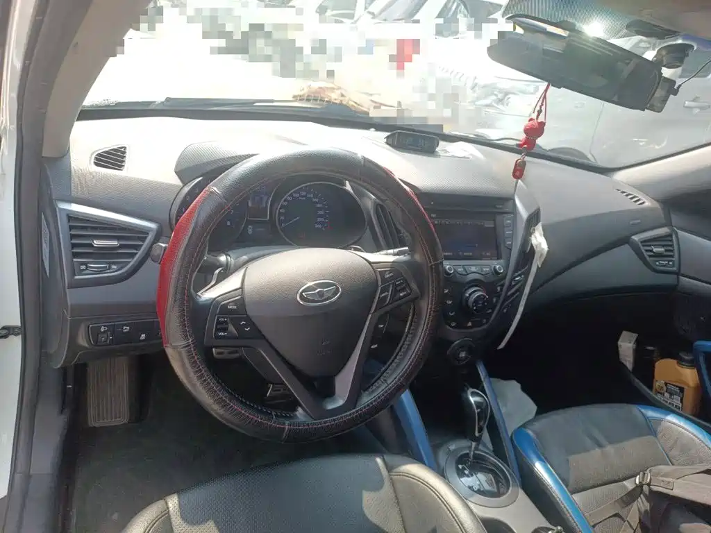 Hyundai Veloster — миниатюра 10
