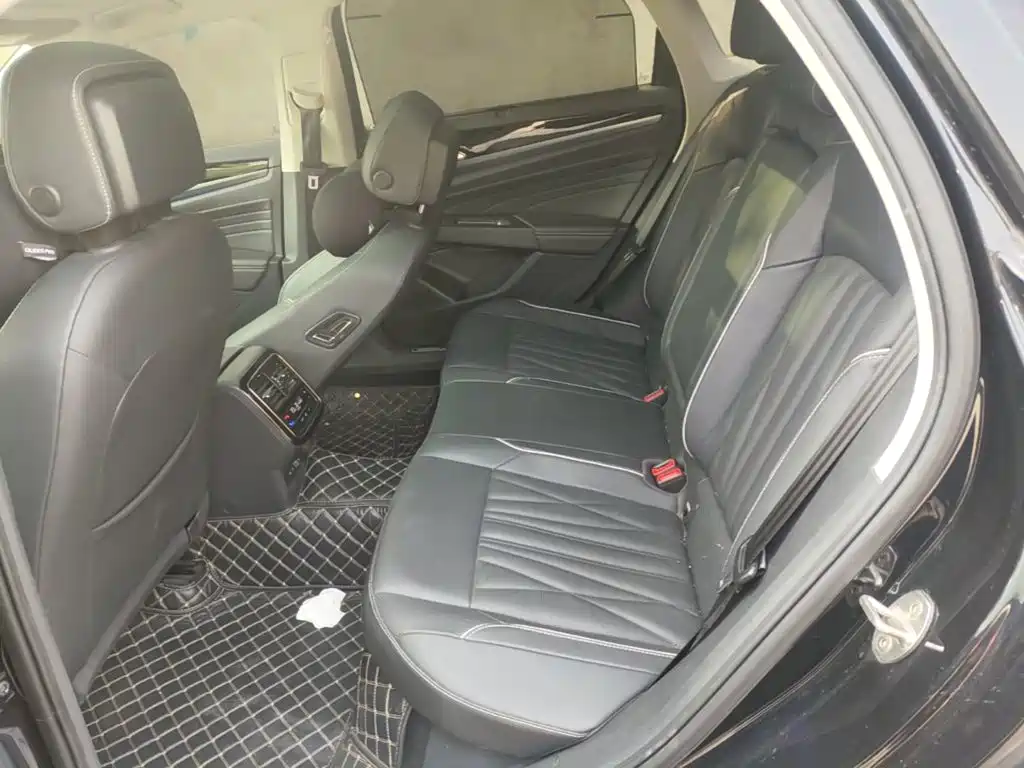 Volkswagen Passat — миниатюра 17