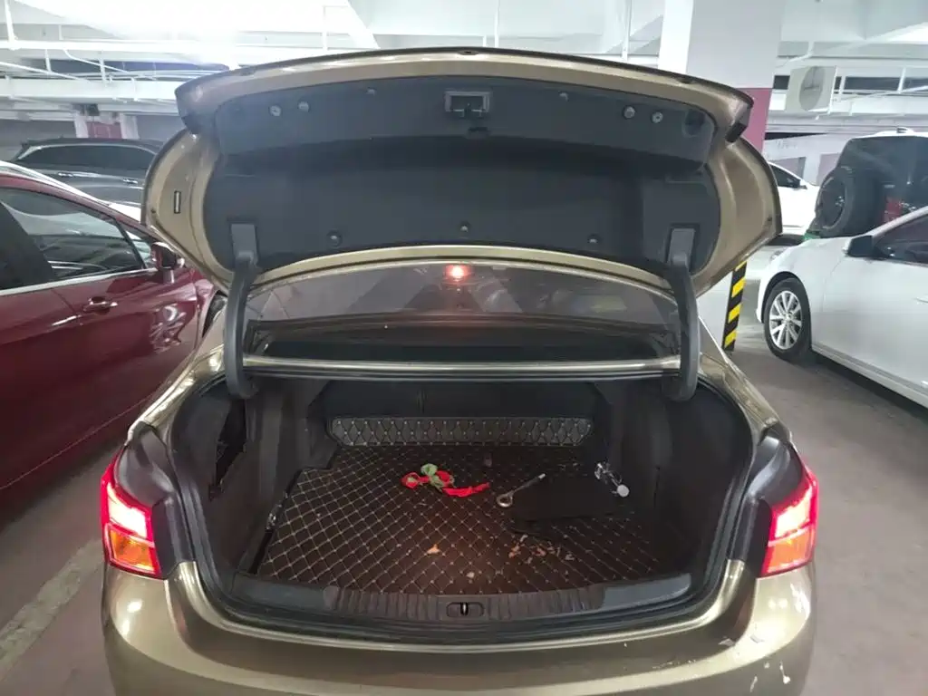 Buick Verano — миниатюра 15