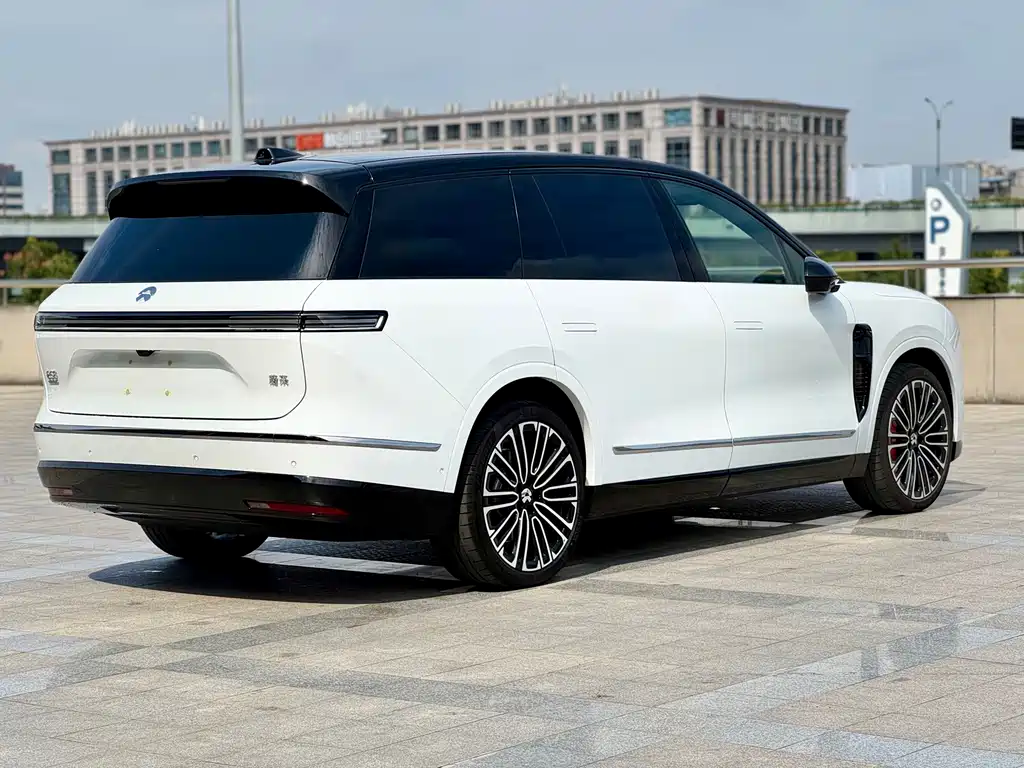 NIO ES8 — миниатюра 17