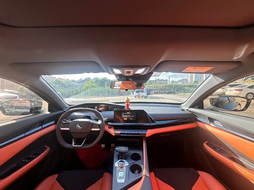 Changan UNI-V — миниатюра 12