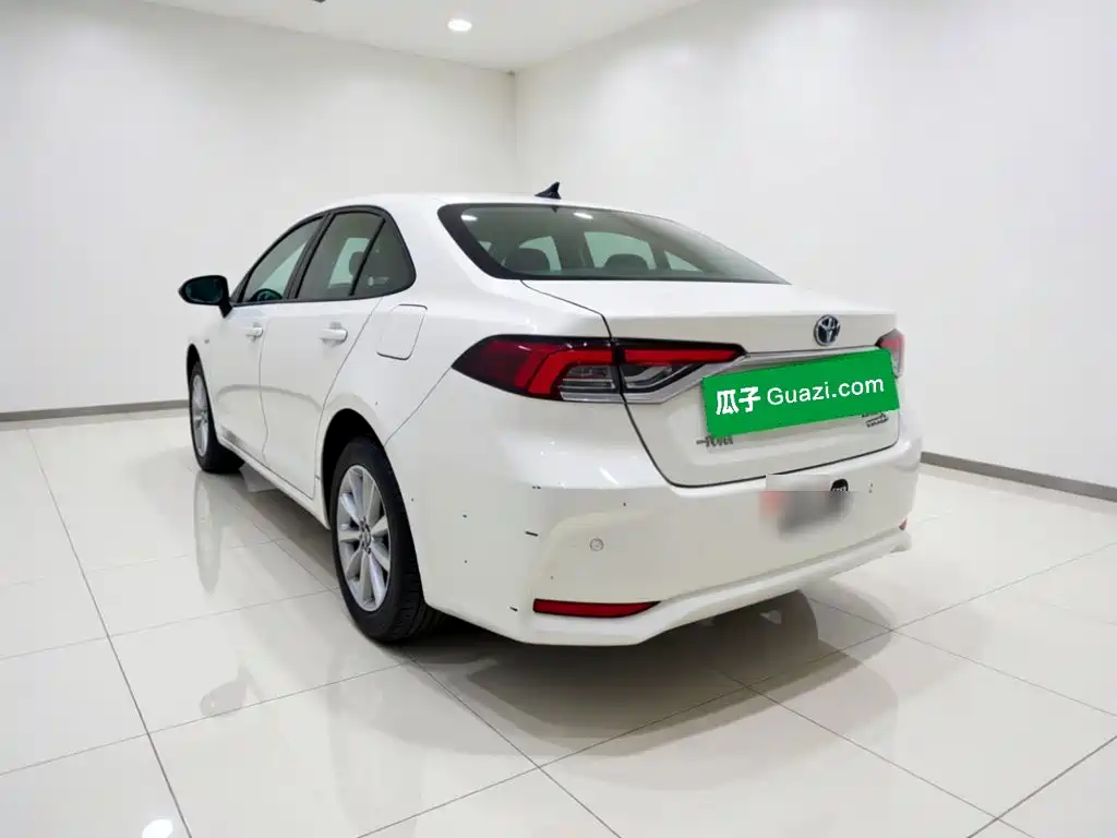 Toyota Corolla — миниатюра 4