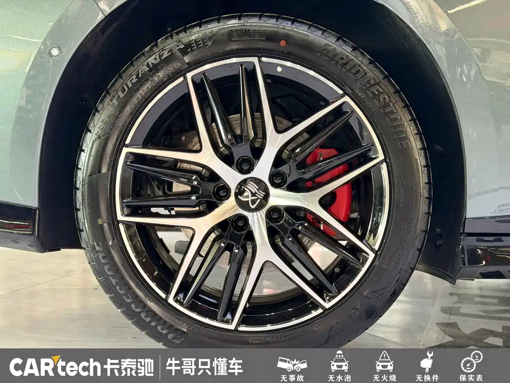 BYD Хань Ли — миниатюра 19