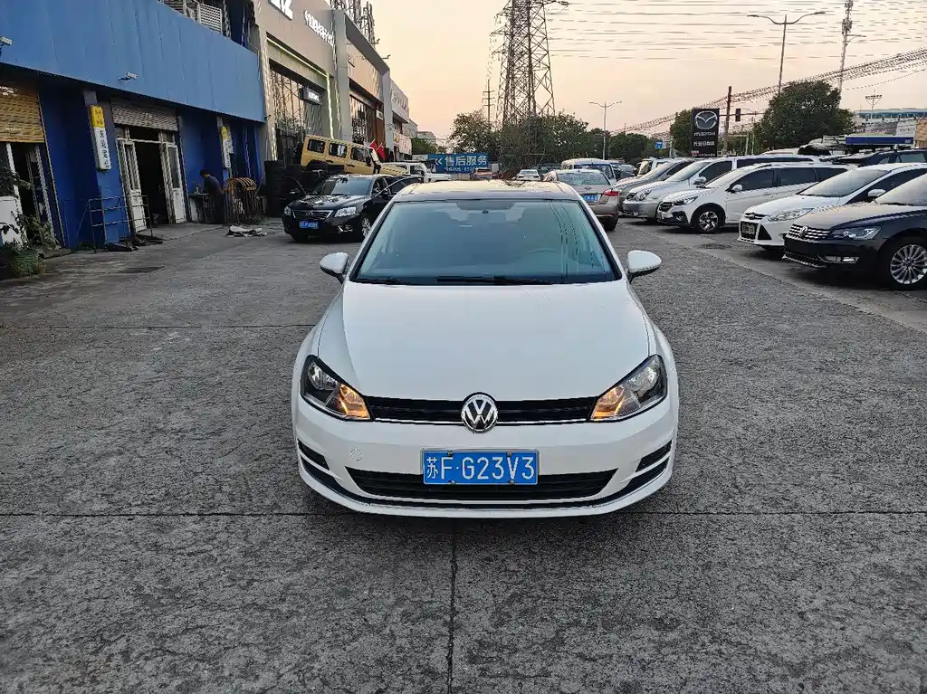 Volkswagen Golf — миниатюра 2