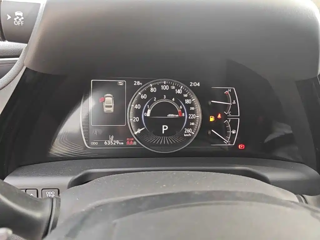 Lexus ES — миниатюра 12