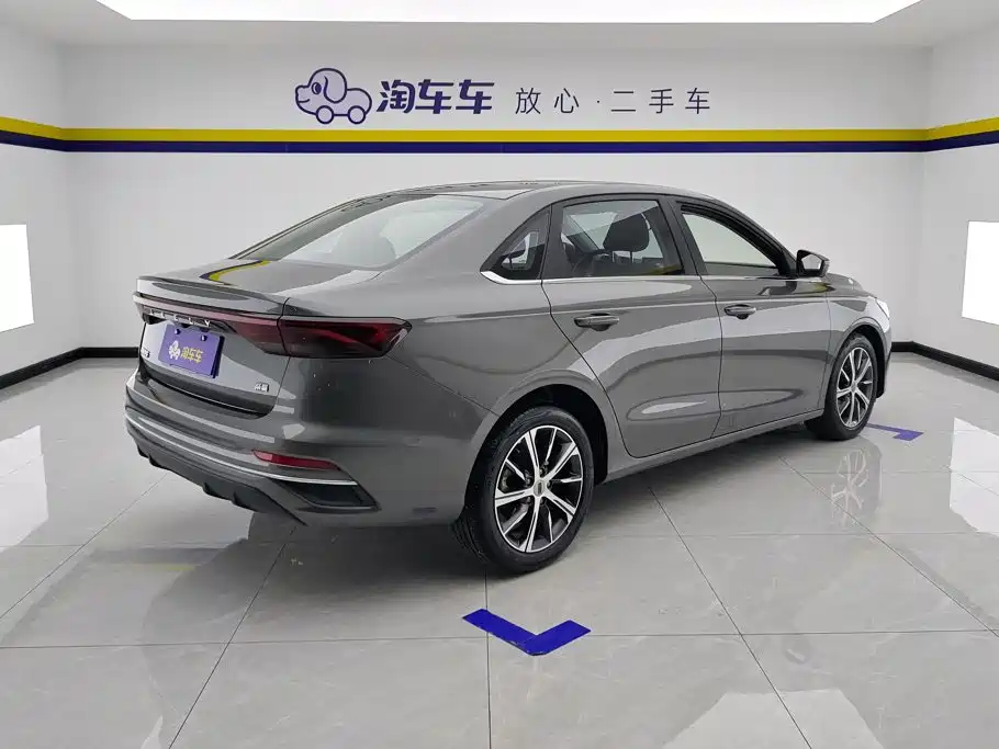 Geely Emgrand — миниатюра 3