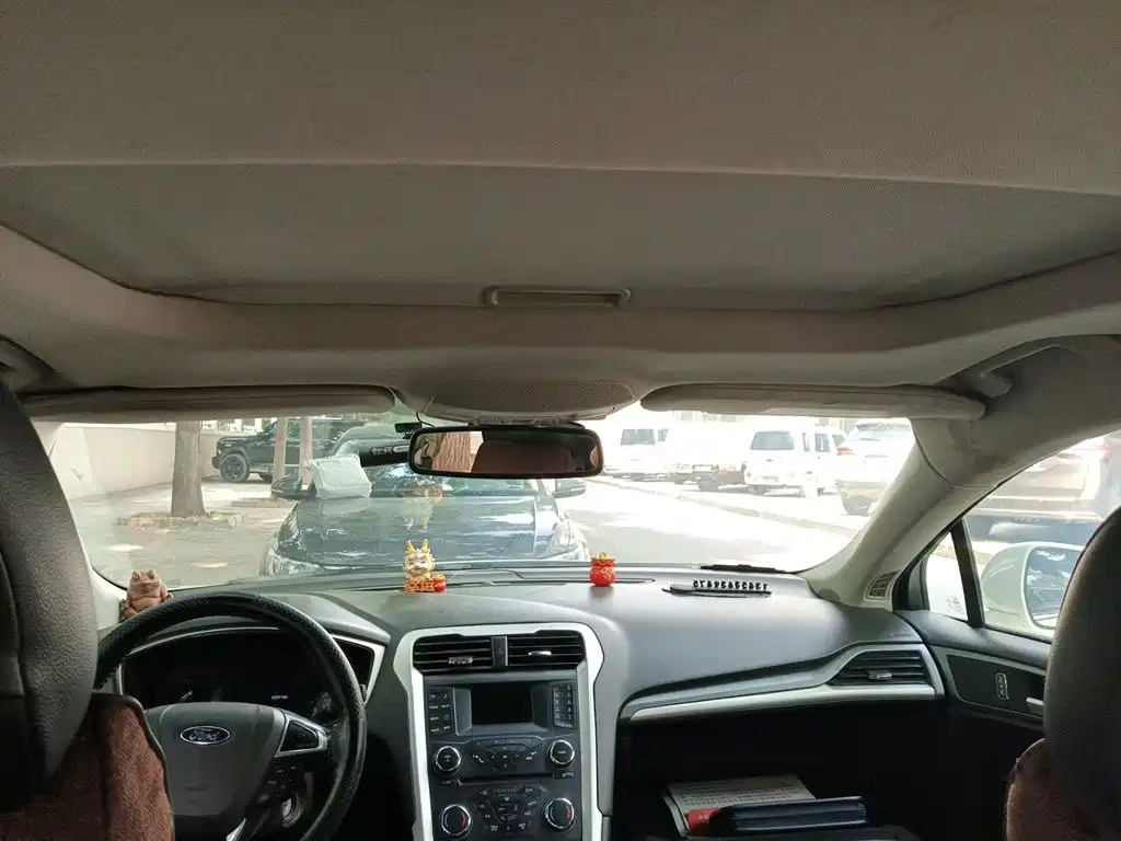Ford Mondeo — миниатюра 14