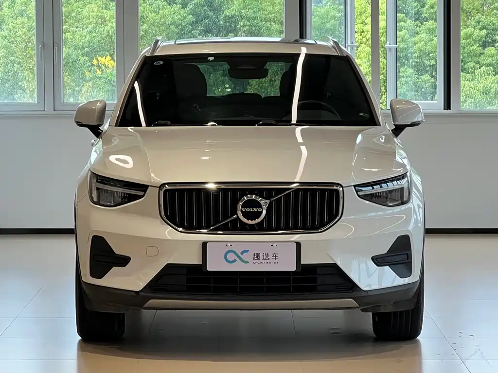 Volvo XC40 — миниатюра 2