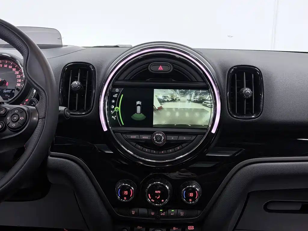 MINI Mini Countryman — миниатюра 17
