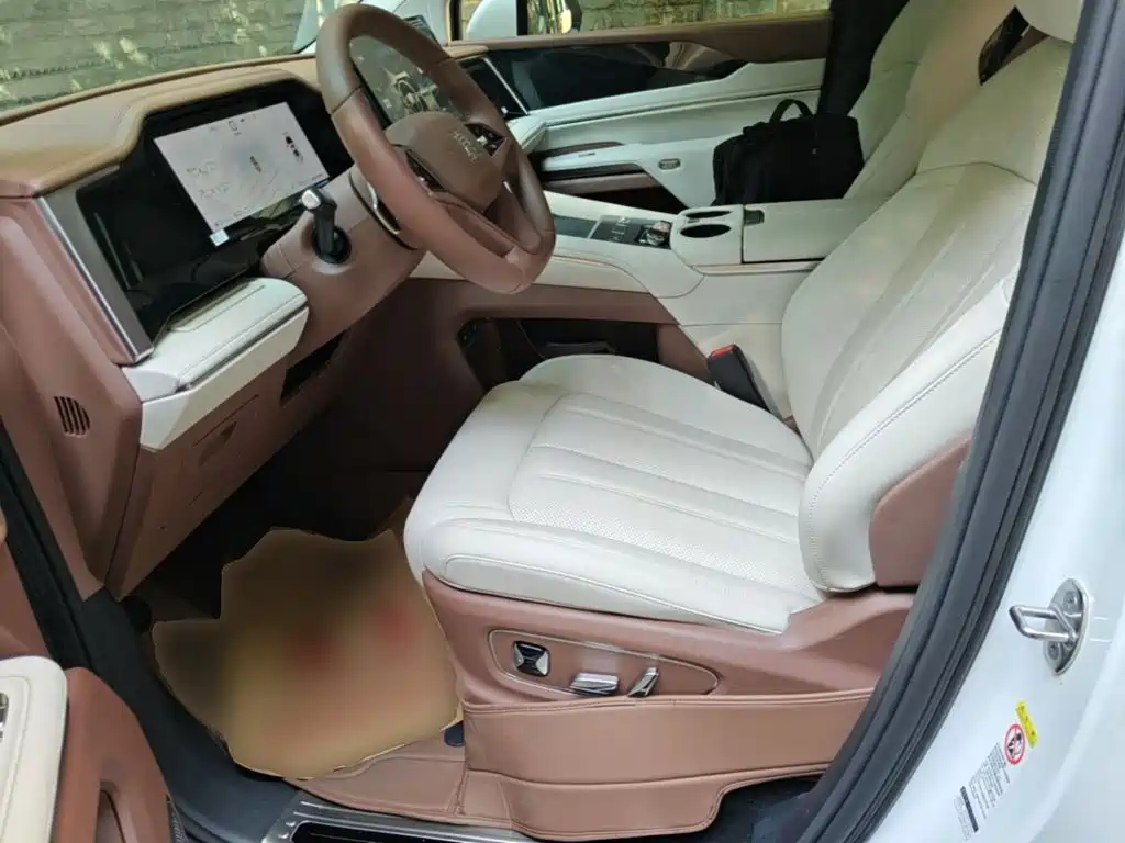 BYD Xia — миниатюра 15