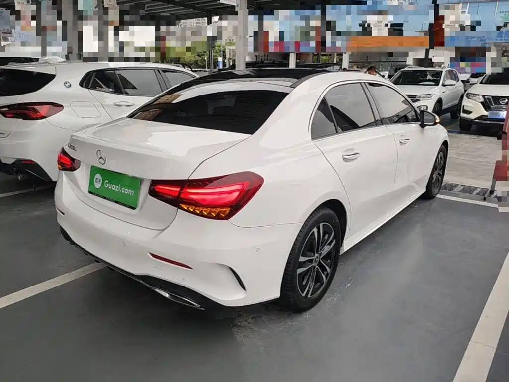 Mercedes-Benz A-Class — миниатюра 7