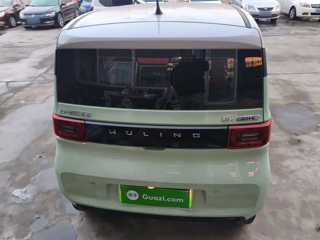 Wuling MINIEV — миниатюра 6