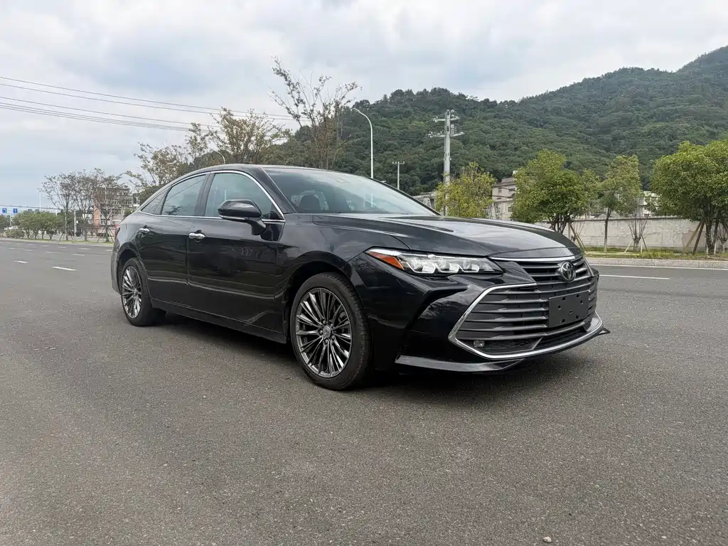 Toyota Avalon — миниатюра 3