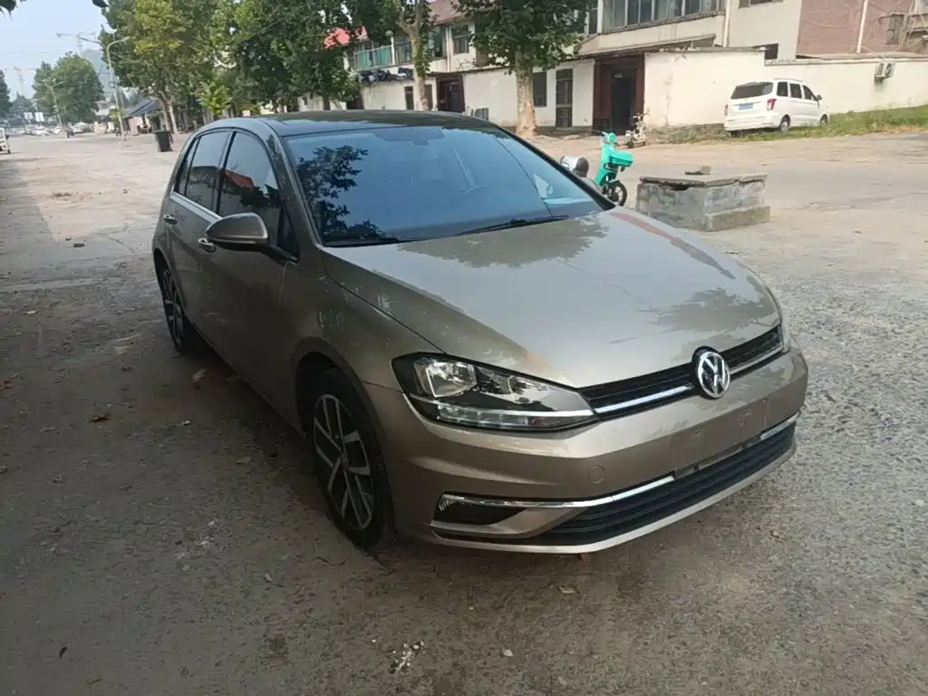 Volkswagen Golf — миниатюра 4