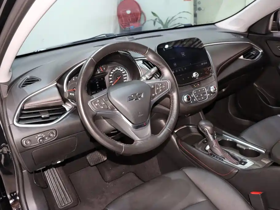 Chevrolet Malibu XL — миниатюра 10