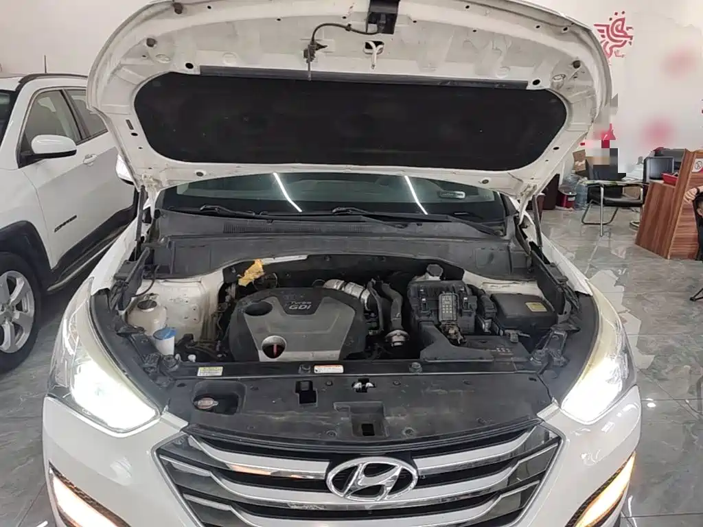 Hyundai Santa Fe — миниатюра 20