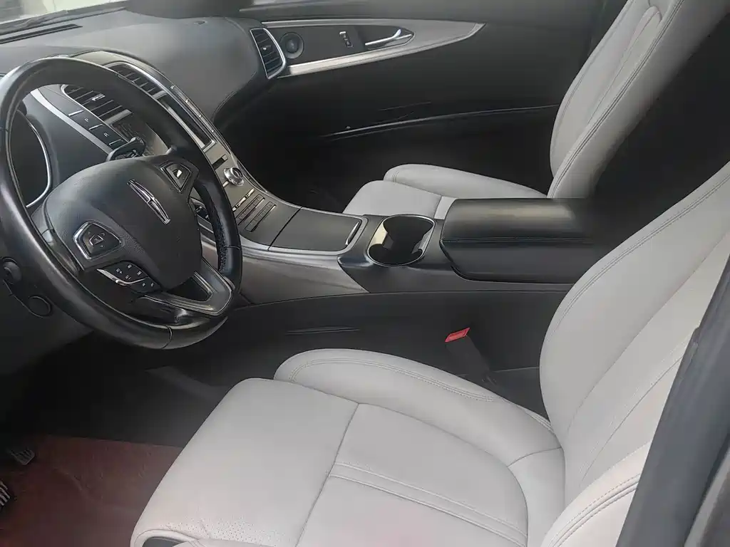 Lincoln MKX — миниатюра 9