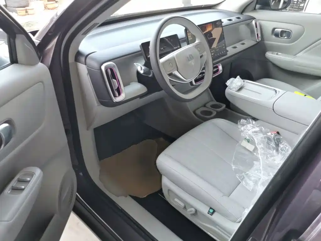 Leapmotor Leapmotor B10 — миниатюра 15