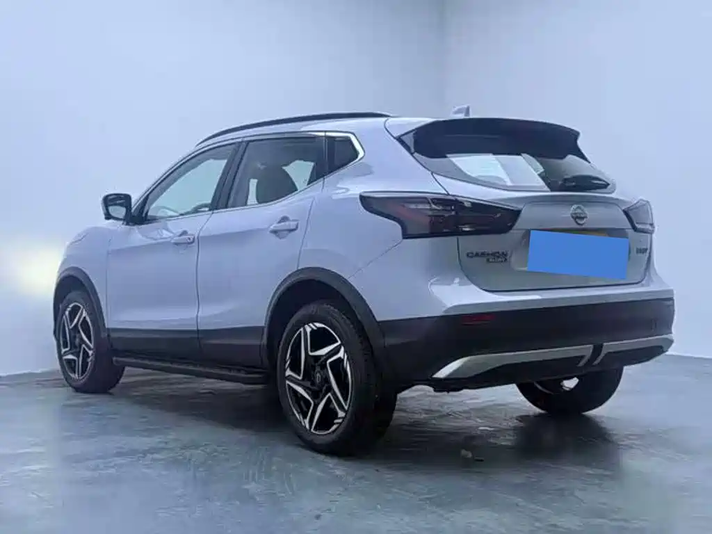 Nissan Qashqai — миниатюра 6