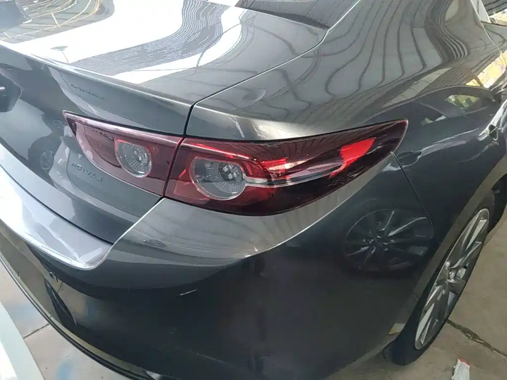 Mazda 3 Axela — миниатюра 8