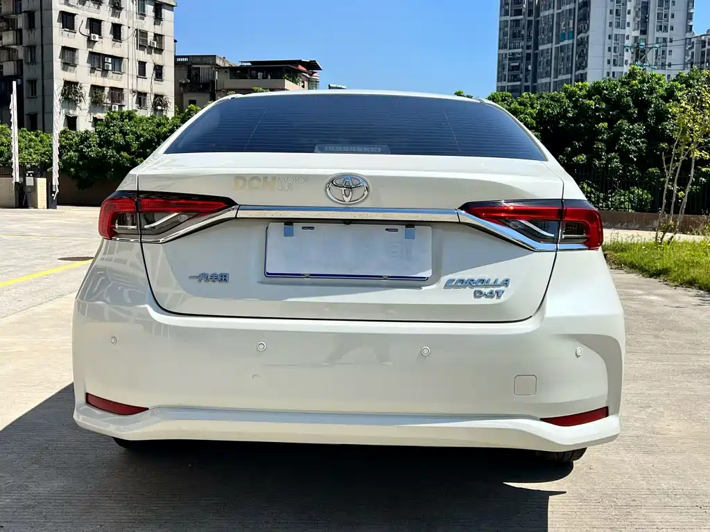 Toyota Corolla — миниатюра 8