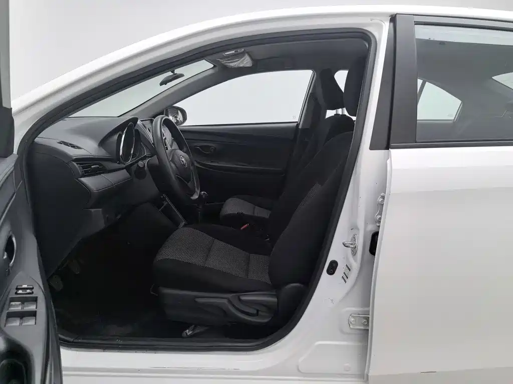 Toyota Vios — миниатюра 10