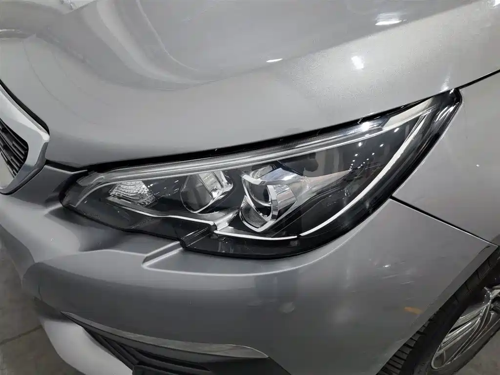 Peugeot 308 2016 230THP AT Luxury