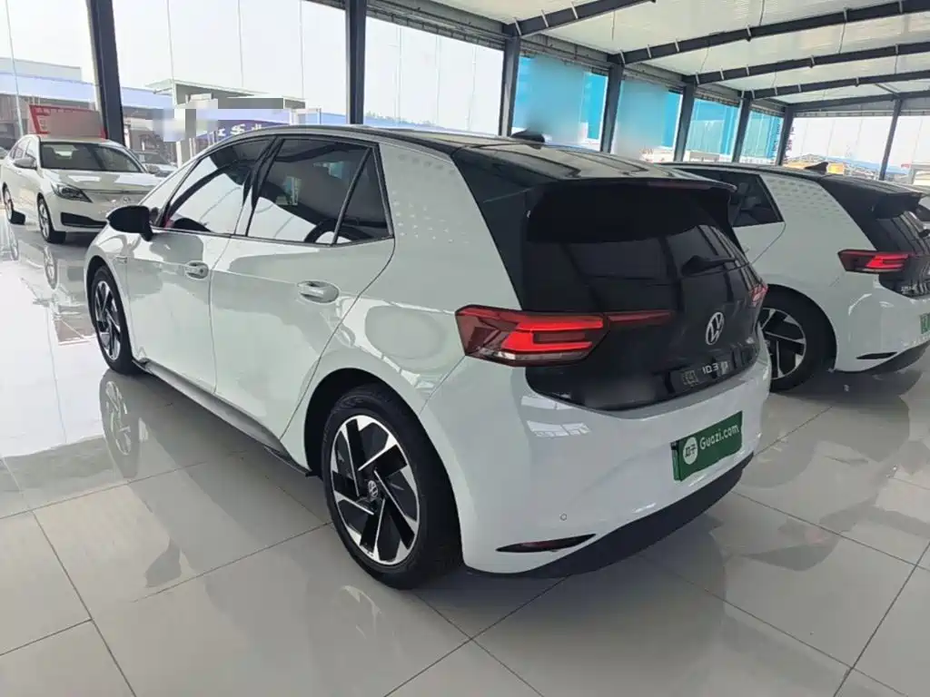 Volkswagen ID.3 — миниатюра 5