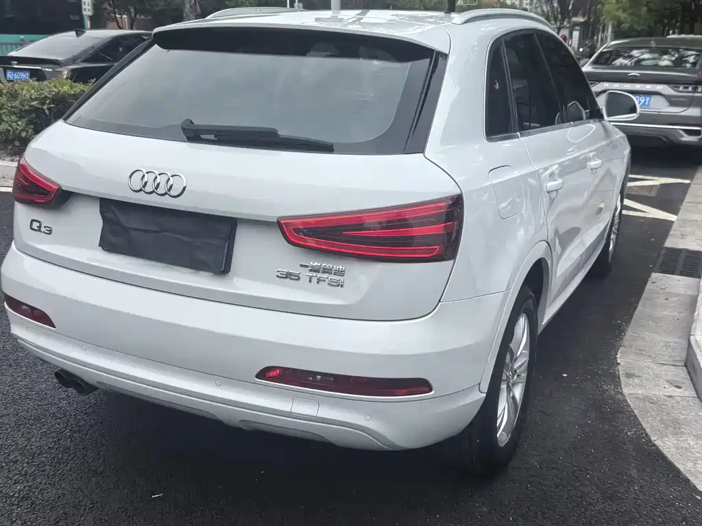Audi Q3 — миниатюра 11