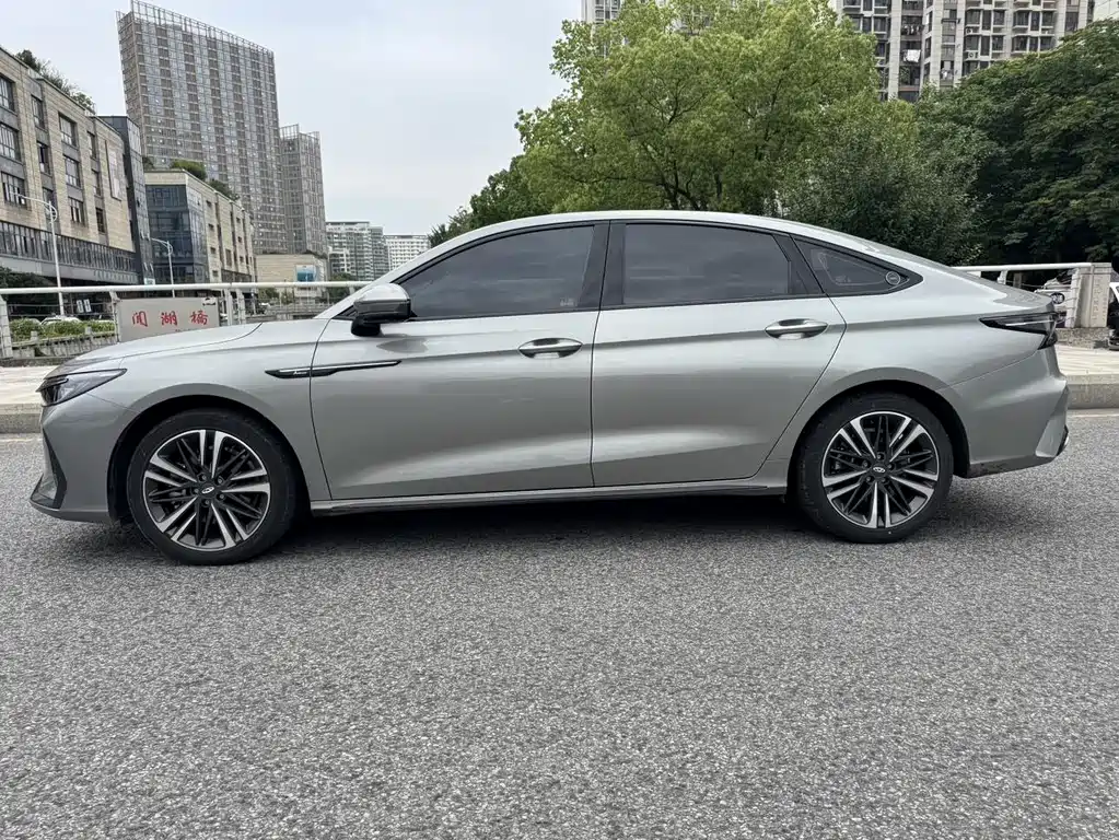 Chery Arrizo 8 — миниатюра 4