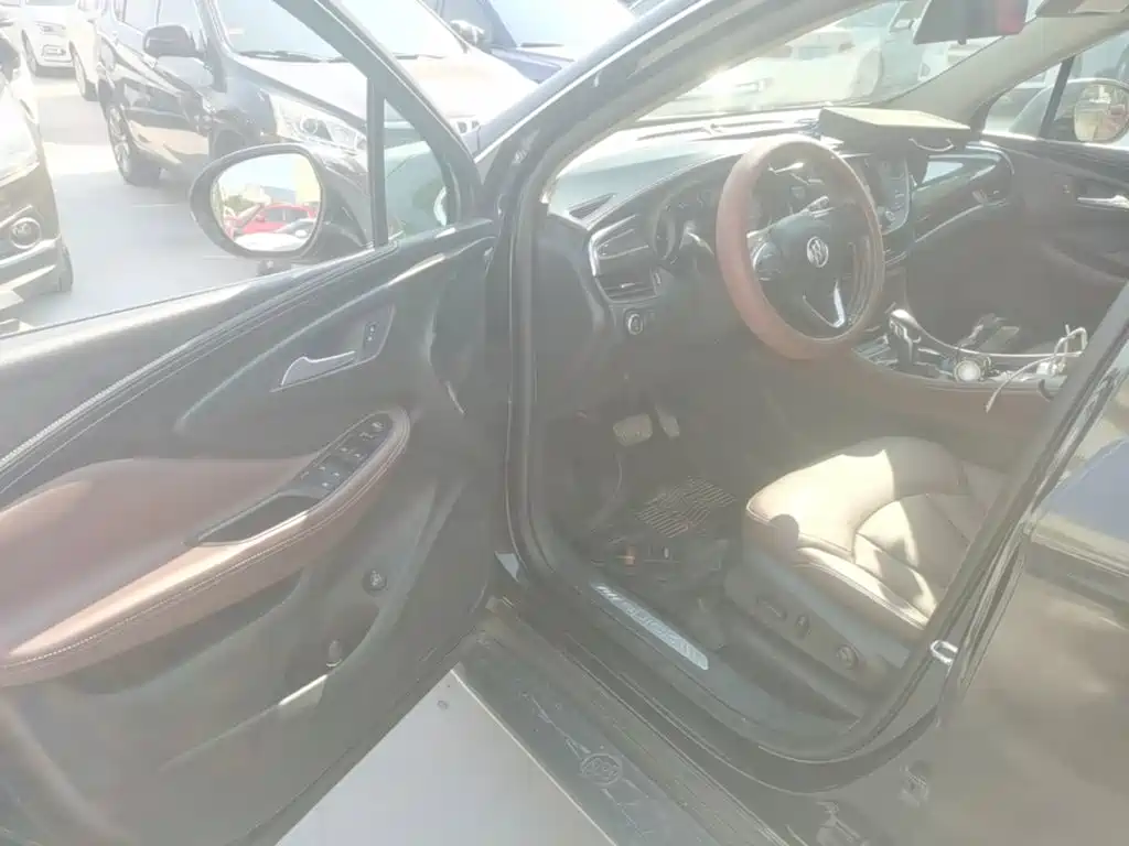 Buick Envision Plus — миниатюра 16