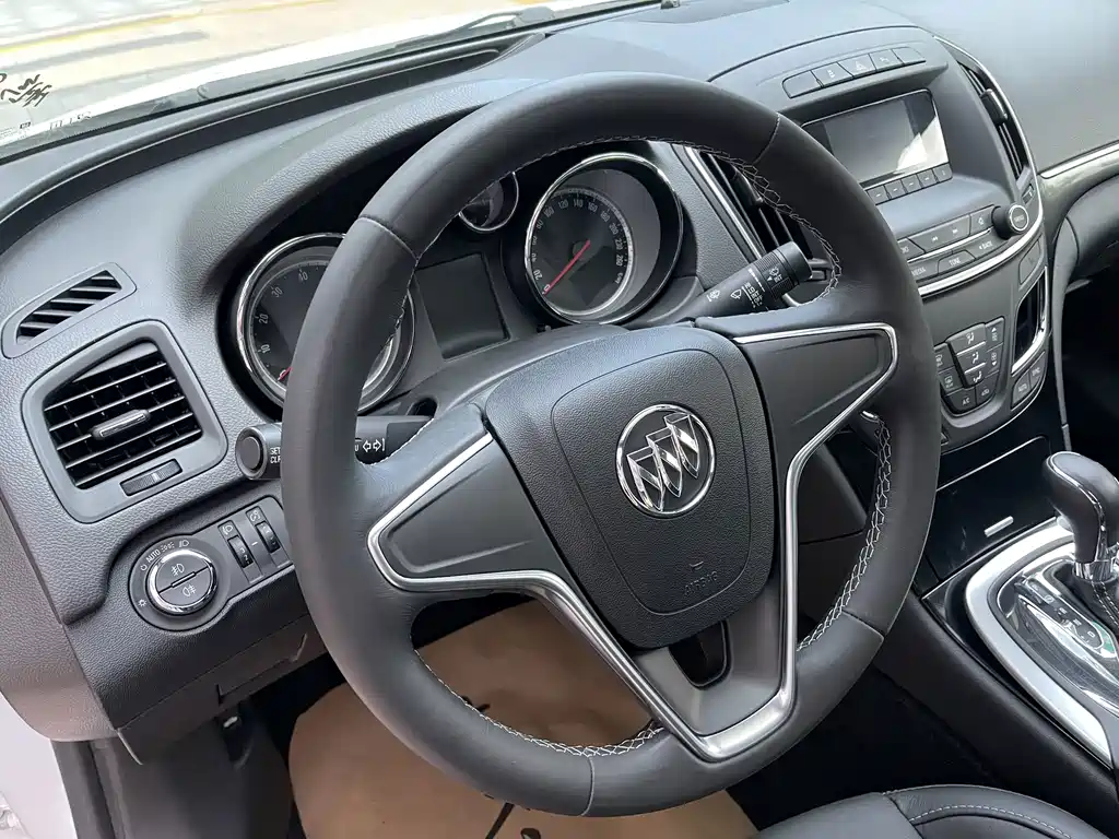 Buick Regal — миниатюра 11