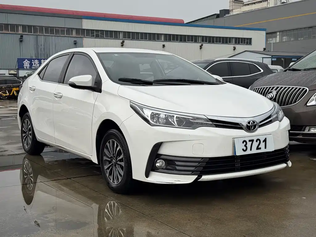 Toyota Corolla — миниатюра 3