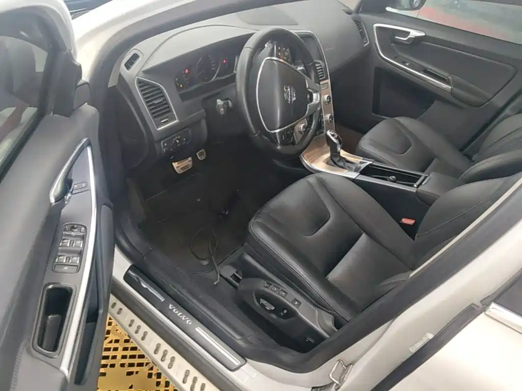 Volvo XC60 — миниатюра 16