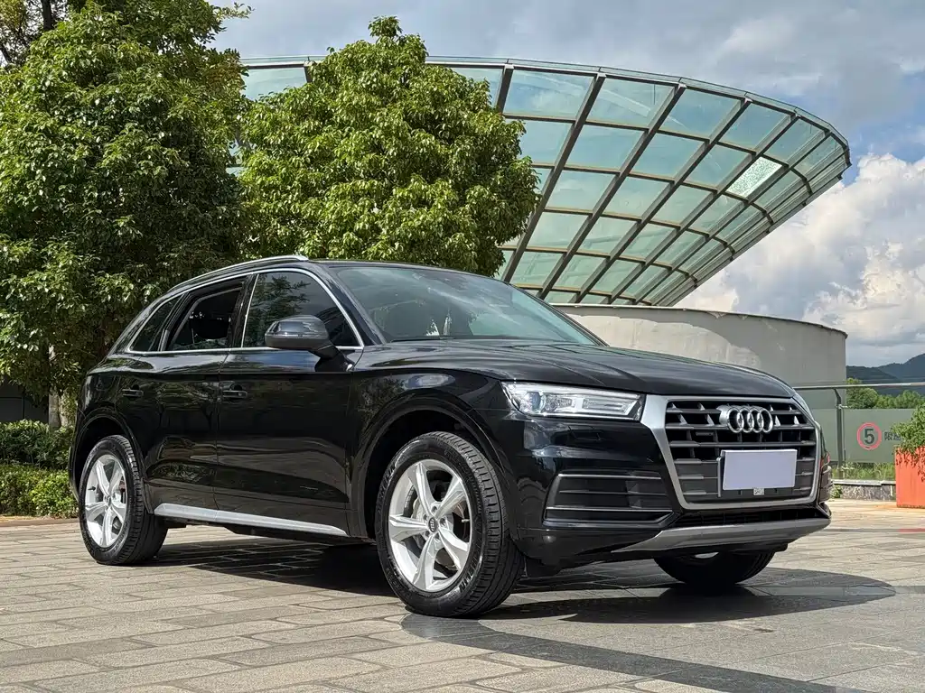 Audi Q5L — миниатюра 3