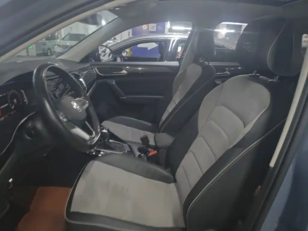 Volkswagen X — миниатюра 15