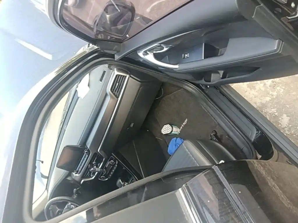 Kia Sportage — миниатюра 9