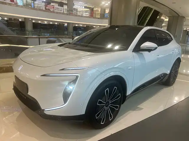 2025 Avatr 07