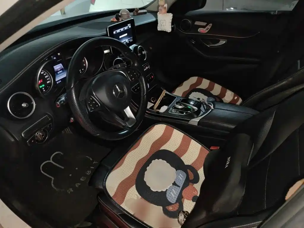 Mercedes-Benz C-Class — миниатюра 8