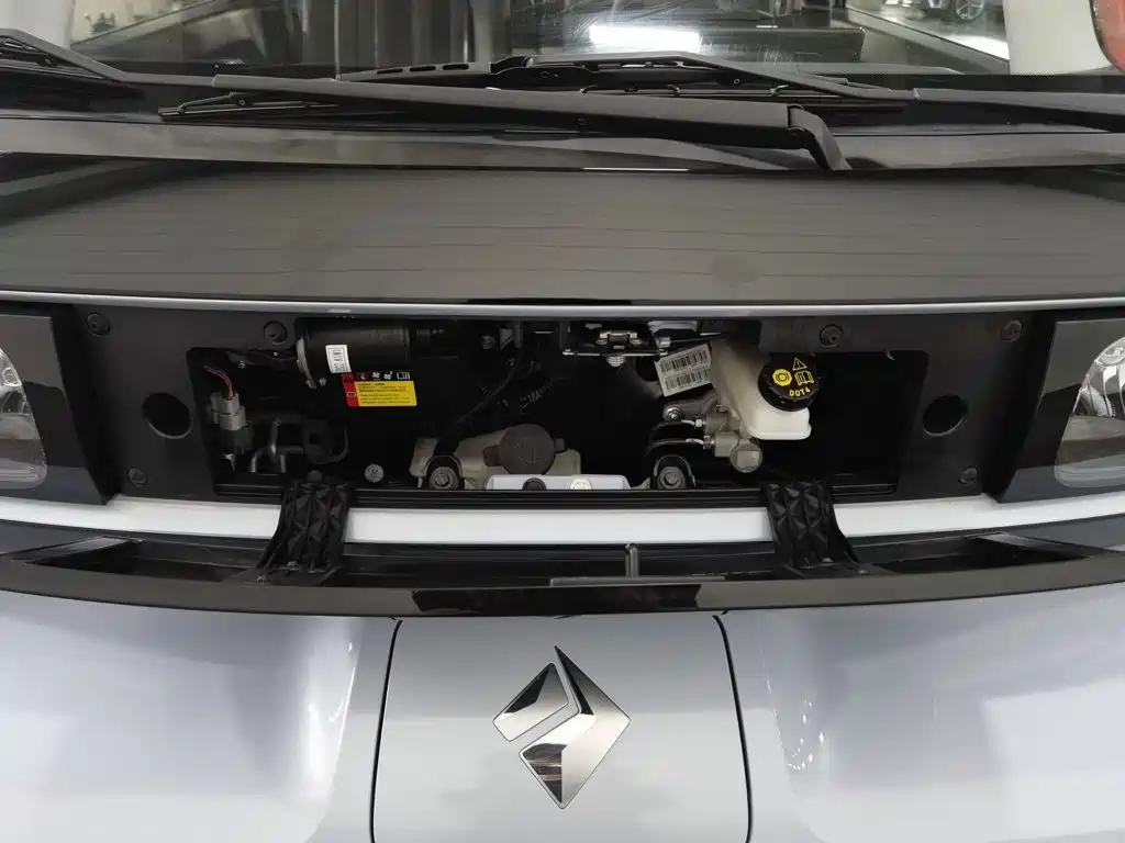 Baojun KiWi EV — миниатюра 6
