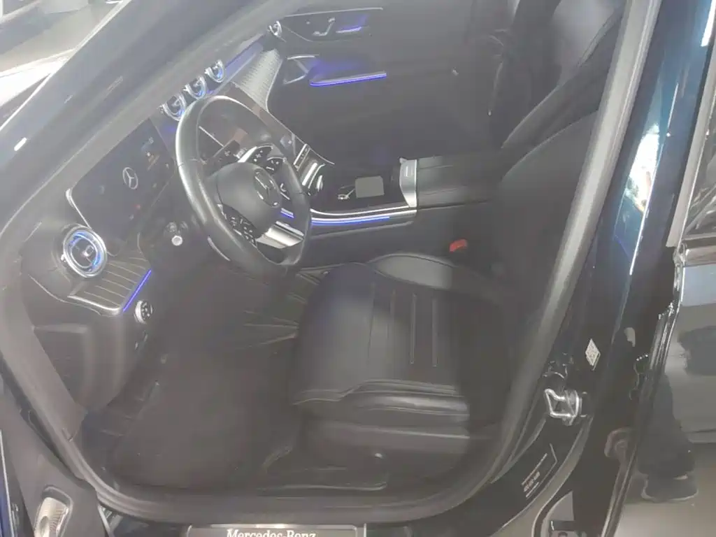 Mercedes-Benz C-Class — миниатюра 15