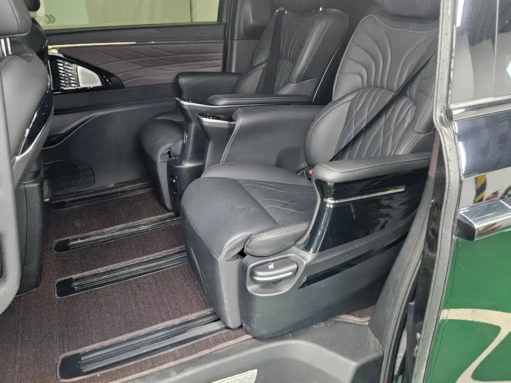GAC Motor Trumpchi M8 — миниатюра 9