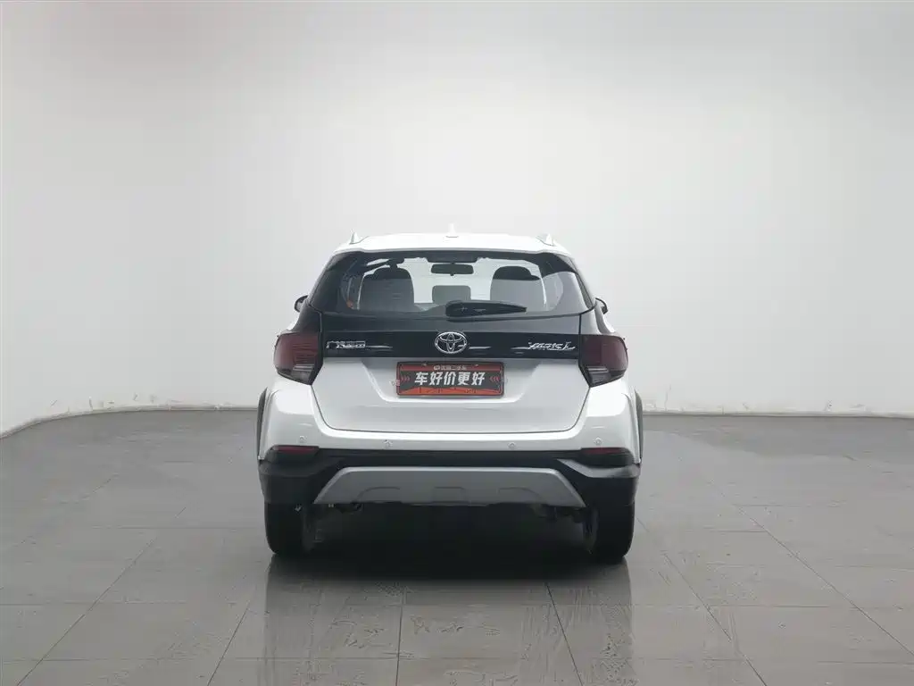 TOYOTA YARIS L ZHIXUAN
