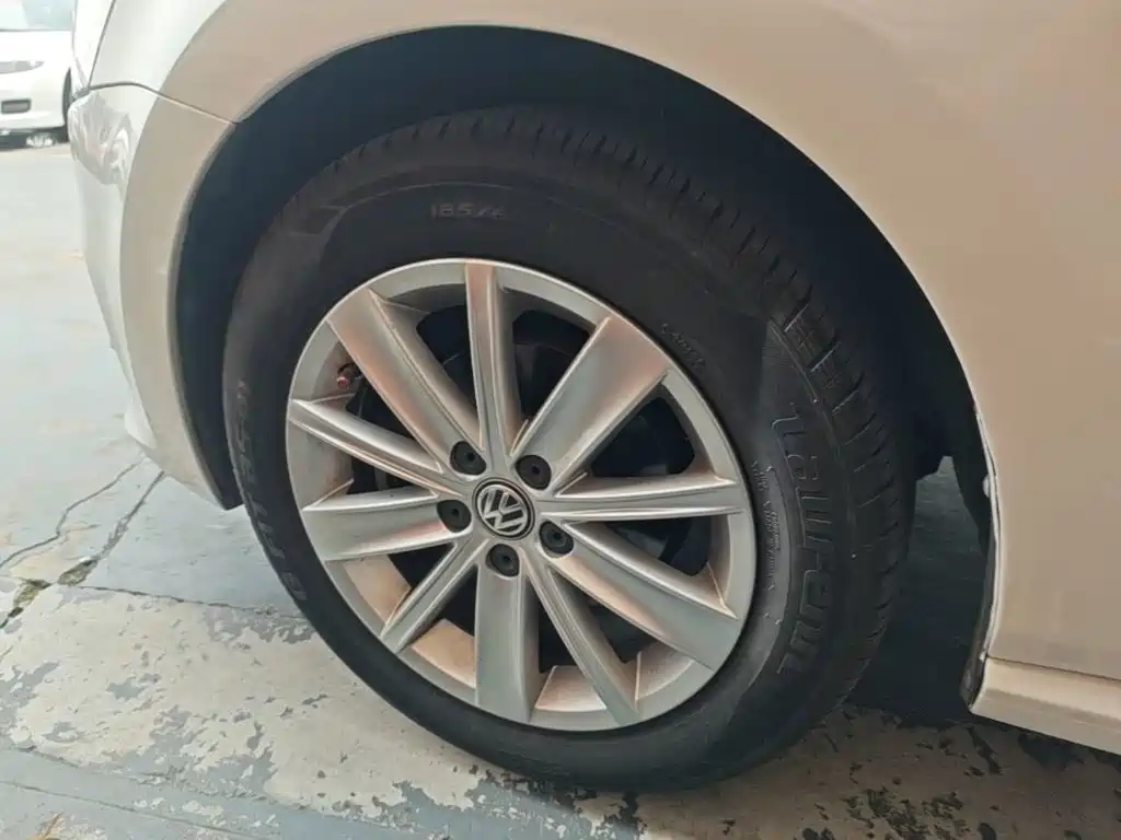 Volkswagen Polo — миниатюра 23