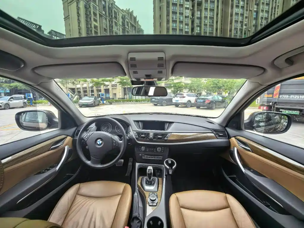 BMW X1 (Import) — миниатюра 6
